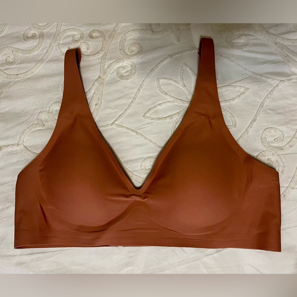 Seamless Wireless Comfort Bra in Rust